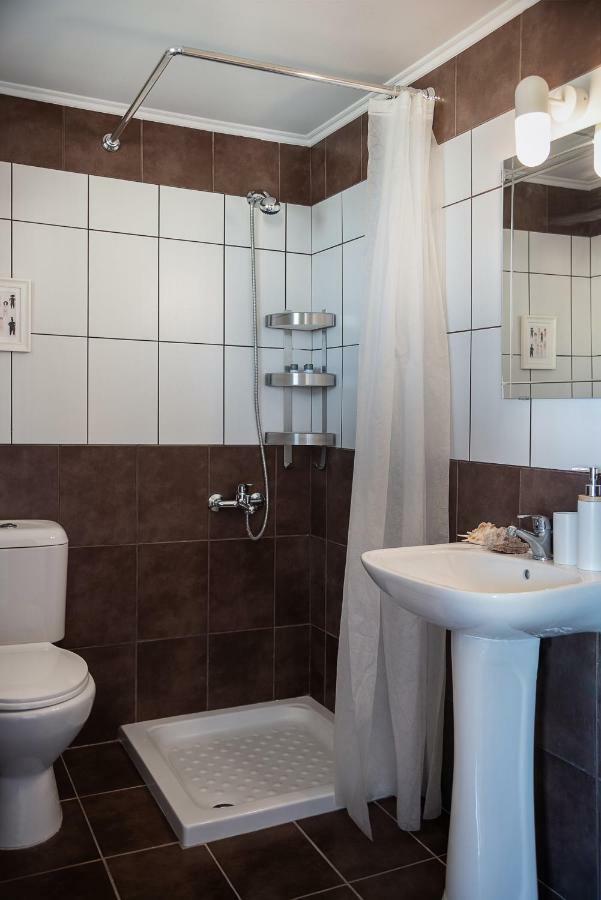 La Siesta Appartement Marathi  Buitenkant foto